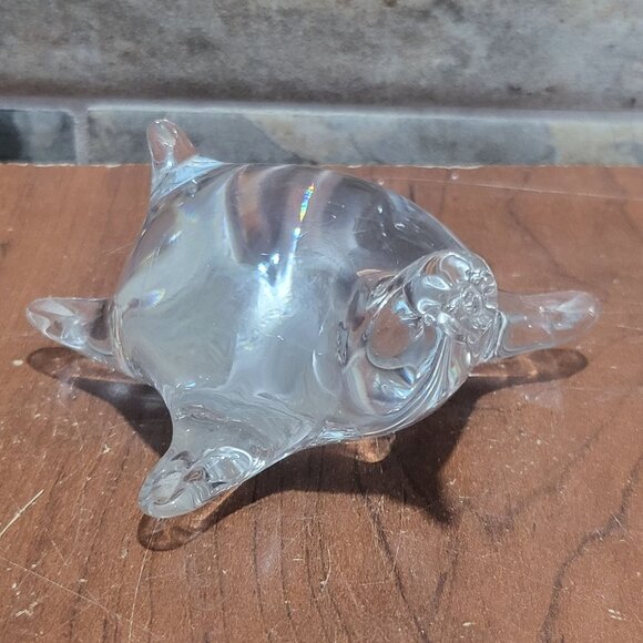 Clear Hand Blown Art Glass Sea Turtle Paperweight - Picture 5 of 10